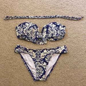 XS O'Neill Bikini with Removable Straps